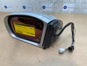 Begagnade Skärmspegel, vänster Mercedes E (W211) 2.2 E-200 CDI 16V Pris € 151,25 Inklusive moms erbjuds av Autoparts Van De Velde