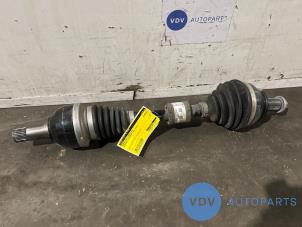 Gebruikte Cardanas links-voor (VWA) Mercedes A Limousine (177.1) 1.3 A-180 Turbo Prijs € 453,75 Inclusief btw aangeboden door Autoparts Van De Velde