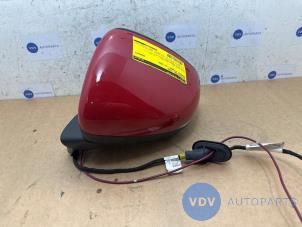 Używane Lusterko zewnetrzne lewe Mercedes A (177.0) 2.0 A-200d Cena € 242,00 Z VAT oferowane przez Autoparts Van De Velde