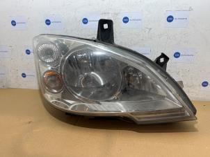 Begagnade Strålkastare, höger Mercedes Vito (639.6) 2.2 116 CDI 16V Euro 5 Pris € 151,25 Inklusive moms erbjuds av Autoparts Van De Velde