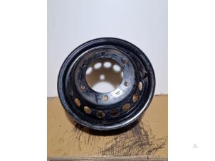 Begagnade Hjul Mercedes Sprinter 3,5t (907.6/910.6) 311 CDI 2.0 D RWD Pris € 60,50 Inklusive moms erbjuds av Autoparts Van De Velde