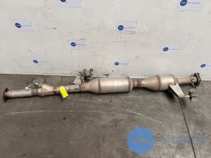 Gebruikte Uitlaat Middendemper Mercedes X (470) 250d 16V 4-Matic Prijs € 363,00 Inclusief btw aangeboden door Autoparts Van De Velde