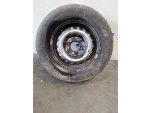 Begagnade Hjul + däck Mercedes Sprinter 3,5t (907.6/910.6) 311 CDI 2.0 D RWD Pris € 90,75 Inklusive moms erbjuds av Autoparts Van De Velde