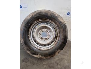Begagnade Hjul + däck Mercedes Sprinter 3,5t (907.6/910.6) 311 CDI 2.0 D RWD Pris € 90,75 Inklusive moms erbjuds av Autoparts Van De Velde