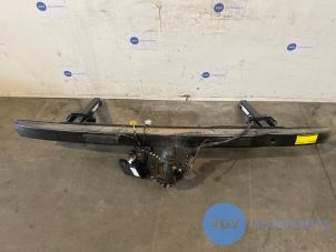 Begagnade Dragkrok Mercedes A (W169) 2.0 A-180 CDI 16V Pris € 302,50 Inklusive moms erbjuds av Autoparts Van De Velde