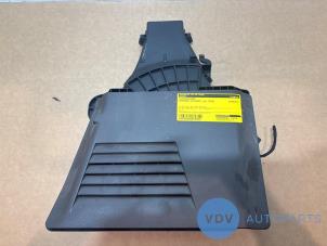 Gebruikte Luchtgeleider Mercedes E Estate AMG (S213) 4.0 E-63 S AMG V8 Turbo 4-Matic+ Prijs € 108,90 Inclusief btw aangeboden door Autoparts Van De Velde