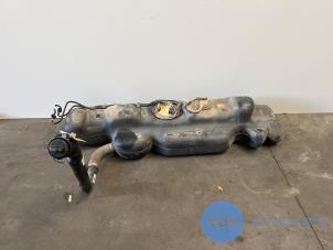 Begagnade Tank Mercedes Sprinter 3,5t (910.0/910.1/907.1/907.2) 314 CDI 2.1 D RWD Pris € 211,75 Inklusive moms erbjuds av Autoparts Van De Velde