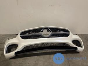 Begagnade Främre stötfångare Mercedes AMG GT (C190) 4.0 S V8 Biturbo Pris € 1.996,50 Inklusive moms erbjuds av Autoparts Van De Velde