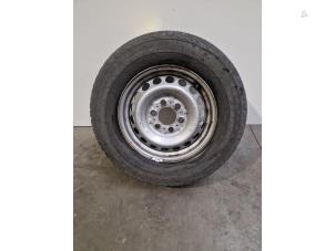 Begagnade Hjul + vinterdäck Mercedes Sprinter 3,5t (907.6/910.6) 315 CDI 2.0 D RWD Pris € 90,75 Inklusive moms erbjuds av Autoparts Van De Velde