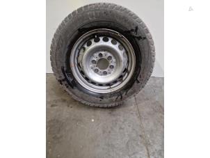Begagnade Hjul + vinterdäck Mercedes Sprinter 3,5t (907.6/910.6) 315 CDI 2.0 D RWD Pris € 90,75 Inklusive moms erbjuds av Autoparts Van De Velde