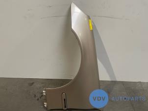 Używane Ekran lewy przód Mercedes C (W203) 1.8 C-180K 16V Cena € 108,90 Z VAT oferowane przez Autoparts Van De Velde