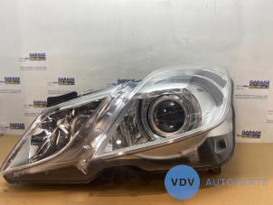 Nya Strålkastare, vänster Mercedes E (C207) E-260 CGI 16V BlueEfficiency Pris € 949,85 Inklusive moms erbjuds av Autoparts Van De Velde