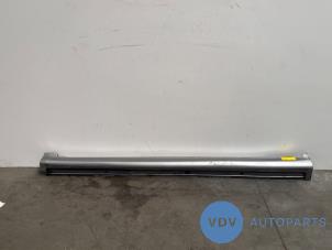 Begagnade Tröskel, höger Mercedes B (W245) 2.0 B-200 16V Pris € 60,50 Inklusive moms erbjuds av Autoparts Van De Velde