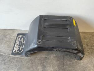 Begagnade Isolering, hjulhus Mercedes Sprinter 5t (907.6) 311 CDI 2.1 D RWD Pris € 121,00 Inklusive moms erbjuds av Autoparts Van De Velde