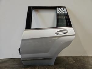 Gebruikte Deur 4Deurs links-achter Mercedes GLK (204.7/9) 2.2 220 CDI 16V BlueEff.,BlueTEC 4-Matic Prijs € 393,25 Inclusief btw aangeboden door Autoparts Van De Velde