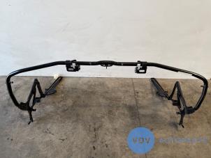 Gebruikte Scharnier Achterklep Mercedes SLK (R172) 2.1 250 CDI, 250d 16V Prijs op aanvraag aangeboden door Autoparts Van De Velde