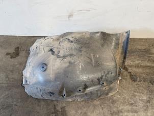 Begagnade Isolering, hjulhus Mercedes Sprinter 3,5t (906.73) 311 CDI 16V Pris € 30,25 Inklusive moms erbjuds av Autoparts Van De Velde