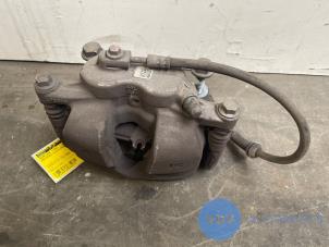 Gebruikte Remklauw (Tang) links-voor Mercedes GLB (247.6) 2.0 GLB-180d Prijs € 48,40 Inclusief btw aangeboden door Autoparts Van De Velde