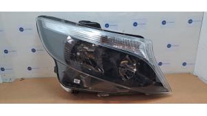 Nya Strålkastare, höger Mercedes Vito (447.6) 2.2 114 CDI 16V 4x4 Pris € 260,15 Inklusive moms erbjuds av Autoparts Van De Velde