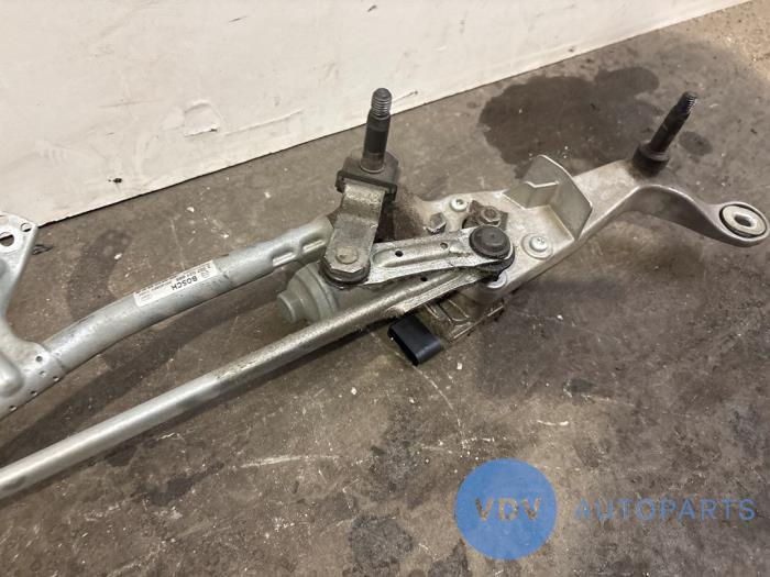 Torkarmotor + mekanism från en Mercedes-Benz C (W205) C-200 2.0 CGI 16V 2014