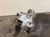 Mercedes-Benz C (W205) C-200 2.0 CGI 16V ABS-pump