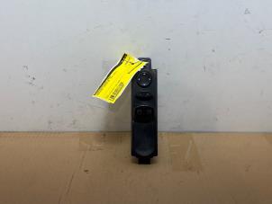 Begagnade Flerfunktionsbrytare, fönster Mercedes Sprinter 3,5t (906.13/906.23) 311 CDI 16V Pris € 78,65 Inklusive moms erbjuds av Autoparts Van De Velde