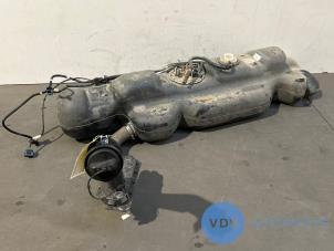 Begagnade Tank Mercedes Sprinter 3,5t (907.6/910.6) 311 CDI 2.0 D RWD Pris € 211,75 Inklusive moms erbjuds av Autoparts Van De Velde