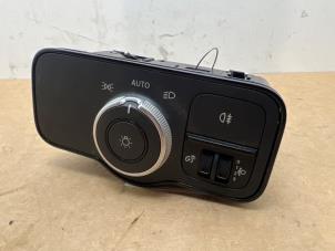 Begagnade Ljusbrytare Mercedes Sprinter 3,5t (907.6/910.6) 311 CDI 2.0 D RWD Pris € 36,30 Inklusive moms erbjuds av Autoparts Van De Velde