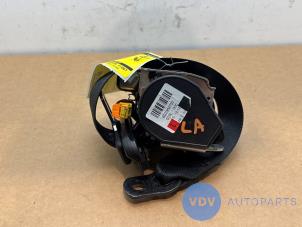 Begagnade Bakre bältessträckare, vänster Mercedes A (W169) 1.5 A-160 Pris på förfrågan erbjuds av Autoparts Van De Velde