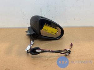 Gebruikte Buitenspiegel rechts Mercedes A Limousine (177.1) 1.3 A-180 Turbo Prijs € 484,00 Inclusief btw aangeboden door Autoparts Van De Velde