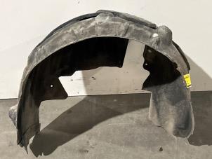 Gebruikte Modderkuip Mercedes C Estate (S205) C-200 2.0 CGI 16V Prijs op aanvraag aangeboden door Autoparts Van De Velde