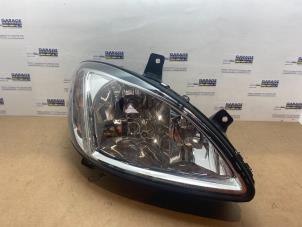 Nya Strålkastare, höger Mercedes Vito (639.6) 2.2 115 CDI 16V Pris € 199,65 Inklusive moms erbjuds av Autoparts Van De Velde