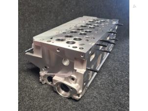 Nya Topplock Volkswagen Crafter 2.0 TDI 16V Pris € 877,25 Inklusive moms erbjuds av Helmondse Motoren Revisie B.V.