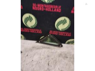 Gebruikte Ruit Driehoek links-voor Volkswagen Touran Prijs € 20,00 Margeregeling aangeboden door Demontagebedrijf Noord-Holland