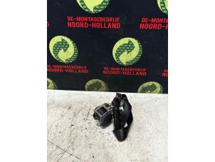 Begagnade Främre bältesspänne, höger Seat Altea Pris € 70,00 Marginaltabell erbjuds av Demontagebedrijf Noord-Holland