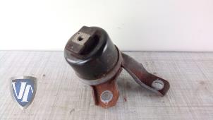 Gebruikte Motorsteun Volvo S60 II (FS) 2.0 D4 16V Prijs € 30,19 Inclusief btw aangeboden door Vollux Carparts B.V.