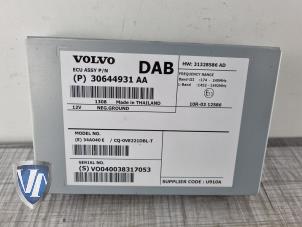 Gebruikte Radio module Volvo V40 (MV) 2.0 D3 20V Prijs € 84,64 Inclusief btw aangeboden door Vollux Carparts B.V.