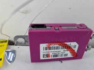 Gebruikte Antenne (diversen) Volvo V60 I (FW/GW) 2.0 D4 16V Prijs € 21,72 Inclusief btw aangeboden door Vollux Carparts B.V.