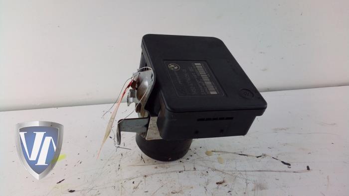 ABS-pump från en BMW 1 serie (E87/87N) 116i 1.6 16V 2007