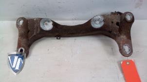 Gebruikte Versnellingsbak Steun BMW 1 serie (E87/87N) 118i 16V Prijs € 24,20 Inclusief btw aangeboden door Vollux Carparts B.V.