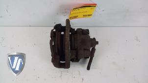 Używane Zacisk hamulcowy lewy tyl BMW X5 (E53) 3.0d 24V Cena € 36,30 Z VAT oferowane przez Vollux Carparts B.V.