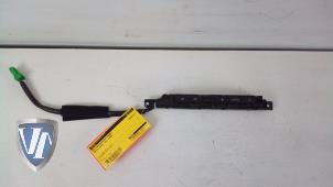 Gebruikte Radiobedienings paneel Volvo XC60 I (DZ) 2.4 D5 20V AWD Prijs € 36,30 Inclusief btw aangeboden door Vollux Carparts B.V.