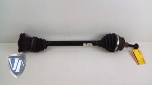 Begagnade Drivaxel, höger fram Audi A4 (B7) 2.0 TDI 16V Pris € 90,75 Inklusive moms erbjuds av Vollux Carparts B.V.