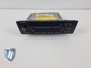 Gebruikte Radio CD Speler BMW 1 serie (E87/87N) 116i 2.0 16V Prijs € 60,50 Inclusief btw aangeboden door Vollux Carparts B.V.