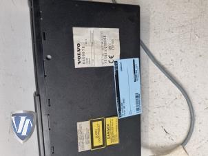 Gebruikte CD Wisselaar Volvo S80 (TR/TS) 2.4 20V 140 Prijs € 60,50 Inclusief btw aangeboden door Vollux Carparts B.V.