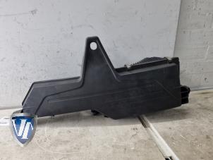 Gebruikte Luchtmassameter BMW 1 serie (F20) 116d 2.0 16V Prijs € 60,49 Inclusief btw aangeboden door Vollux Carparts B.V.