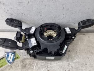 Begagnade Spak, rattstång BMW 5 serie (E60) 523i 24V Pris på förfrågan erbjuds av Vollux Carparts B.V.