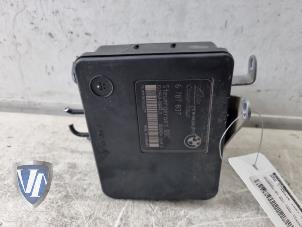 Gebruikte ABS Pomp BMW 1 serie (E81) 118i 16V Prijs € 49,99 Margeregeling aangeboden door Vollux Carparts B.V.
