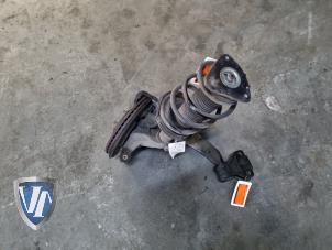 Gebruikte Draagarm links-voor Volvo V60 I (FW/GW) 2.0 D4 16V Prijs op aanvraag aangeboden door Vollux Carparts B.V.