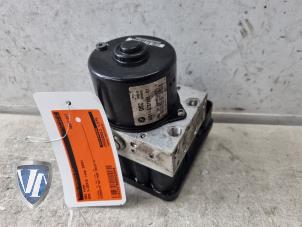 Gebruikte ABS Pomp BMW 3 serie (E93) 320i 16V Prijs € 60,49 Inclusief btw aangeboden door Vollux Carparts B.V.